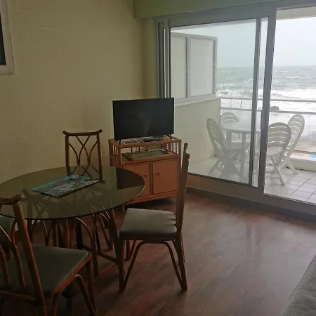 Le Petit Bargeouri - Face Avec Piscine Apartment